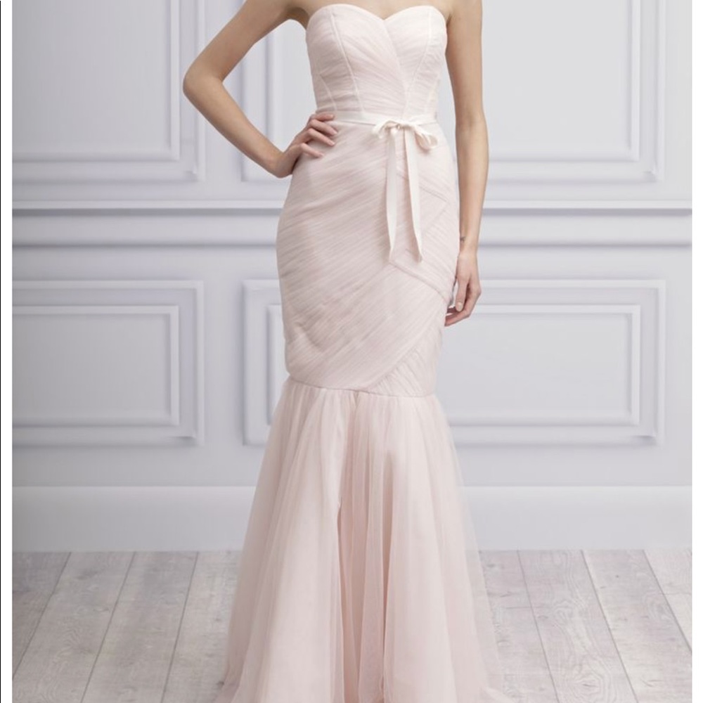 Monique Lhuillier Trumpet Dress in size 4 Blush